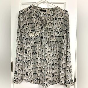 FYLO Snakeskin Sheer Blouse Size Large Mobwife CityGirl Vibe
